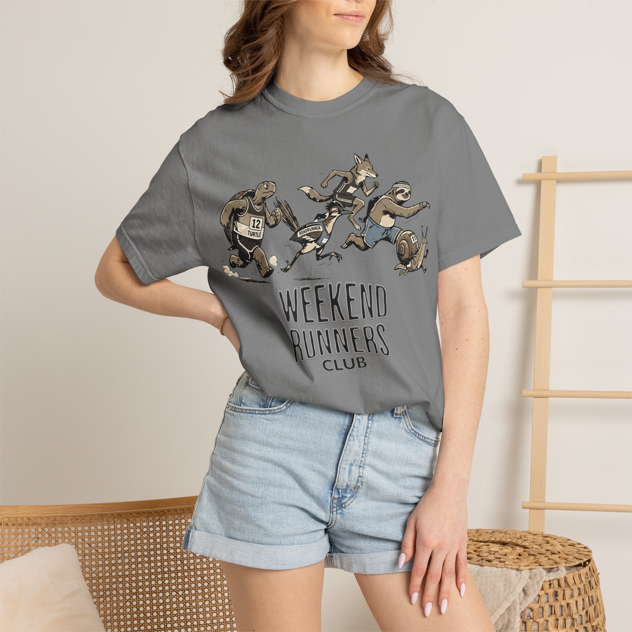 Funny Cartoon Animal Runner T-Shirt — Humorous Running Personality Tee